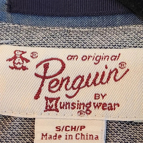 Penguin light blue womans blazer. Size small - Picture 5 of 10